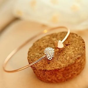 NEW Gold 14k plated Minimalist Heart Diamond Bracelet